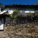 Dedovite Kashti Stefanovo (Lovech)