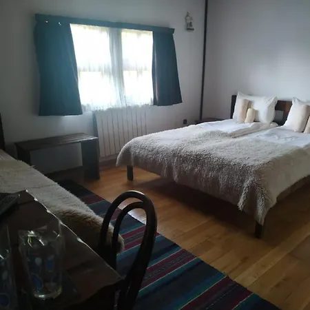 بيت ضيافة Dedovite Kashti Stefanovo (Lovech)