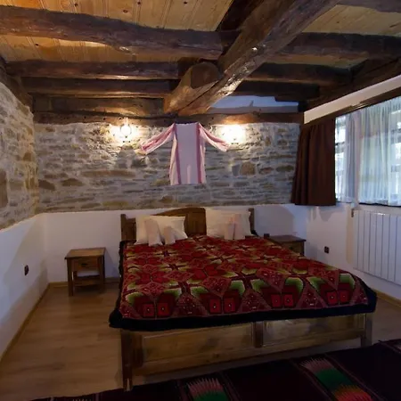 Πανσιόν Dedovite Kashti Stefanovo (Lovech)