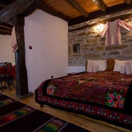 بيت ضيافة Dedovite Kashti