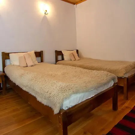 Dedovite Kashti Πανσιόν Stefanovo (Lovech)